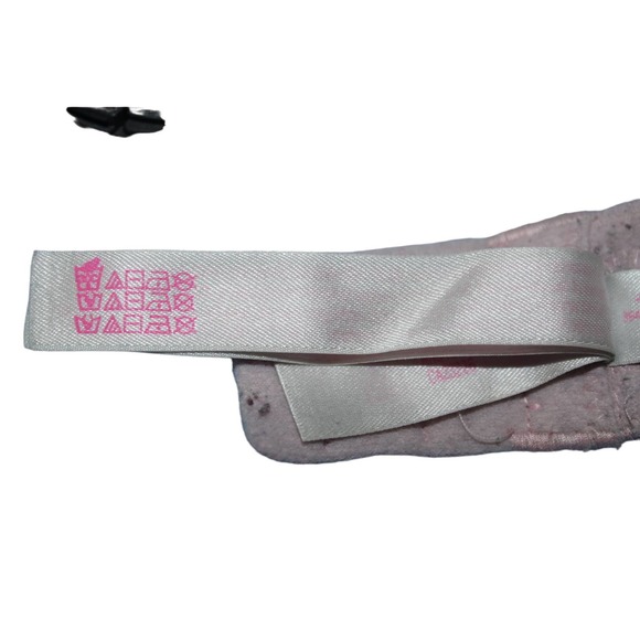 Womens PINK Victoria's Secret Wear Everywhere Lightest Lined Light Pink Bra 36DD - Picture 8 of 9